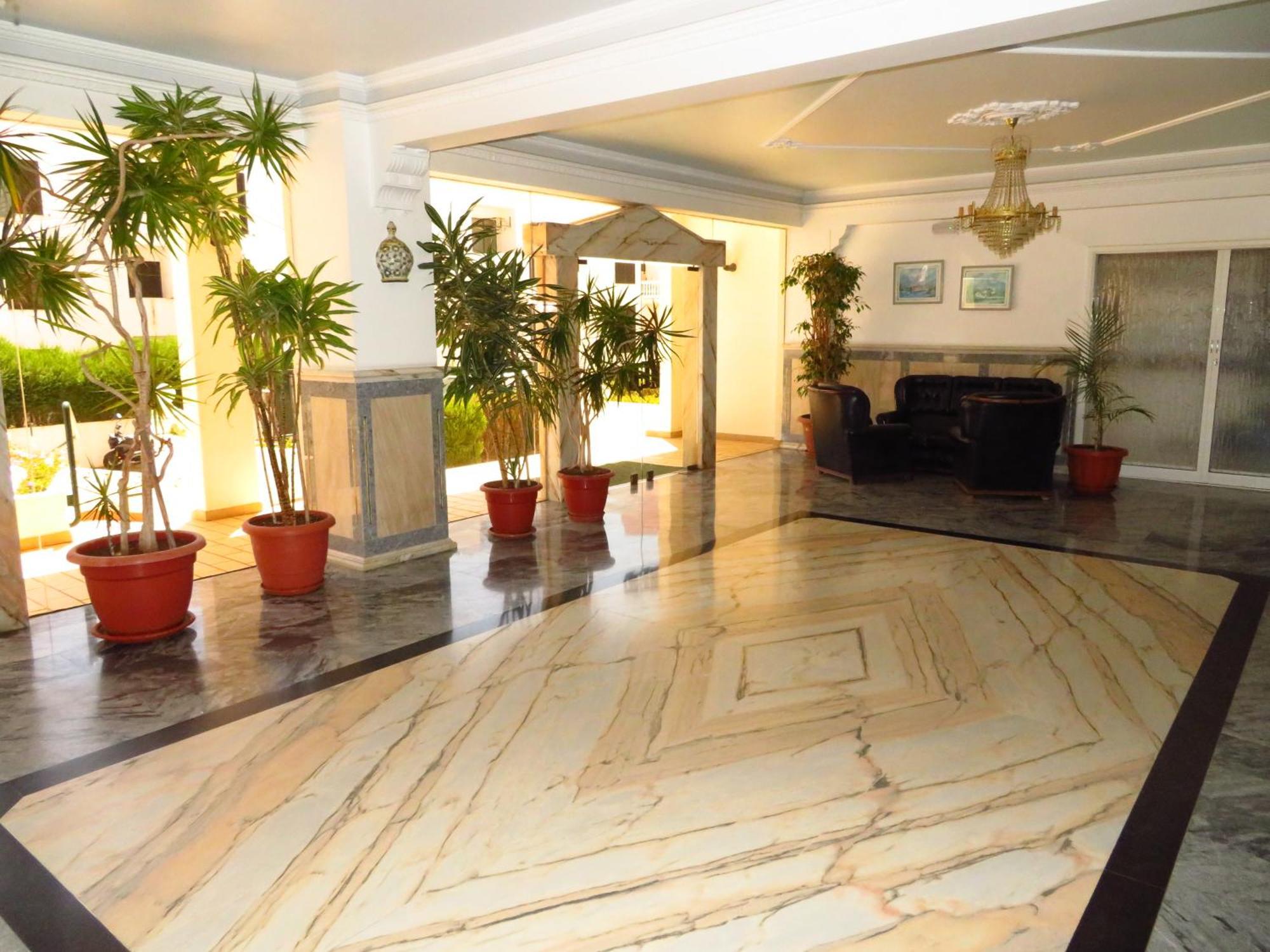 Apartamentos Carolino 蒙蒂戈杜 外观 照片